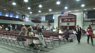 Incoming students, leaving their 7-minute introduction session in the Alumni Gym.